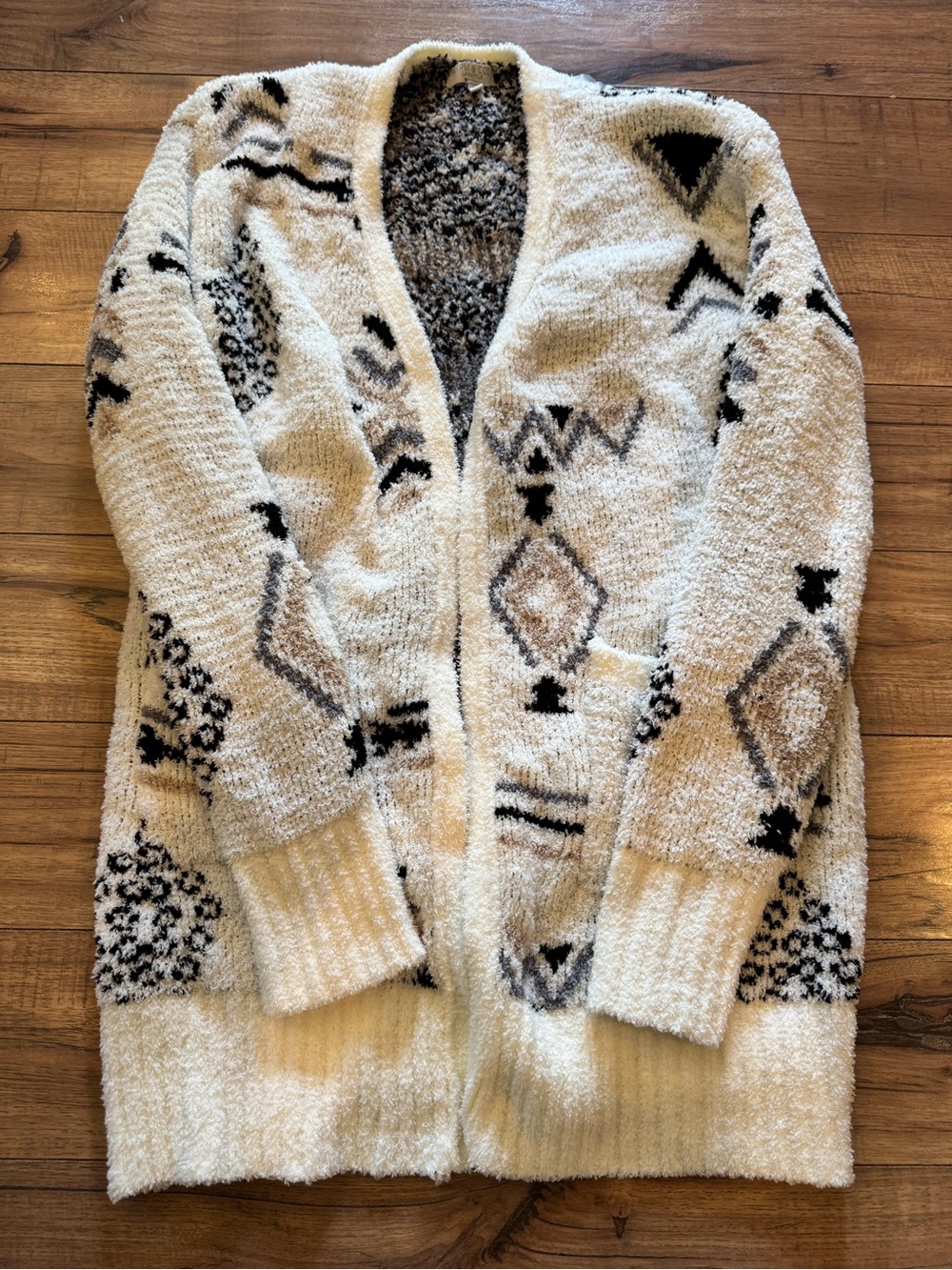 Cozy Cream Geo Pattern Open-Front Cardigan Sweater